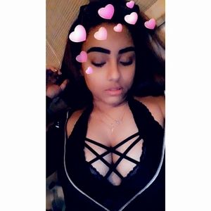 Meet your Posher, Mariela